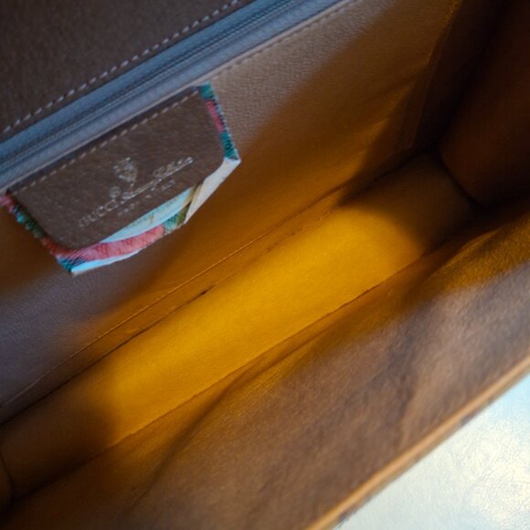 GUCCI Accessory Collection Envelope Purse Shoulder Bag Convertible Clut GG Logo - Picture 16 of 16